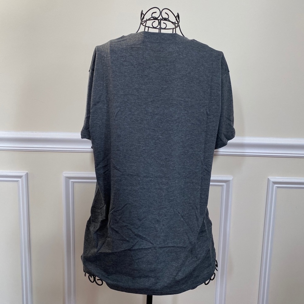 Hocus Pocus Basic Witch Sanderson Sisters Tee - Picture 5 of 5